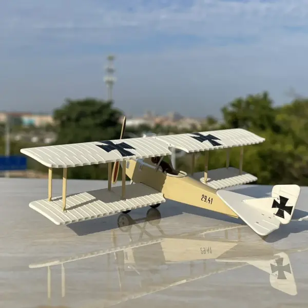 1:72 Scale Diecast Military Aircraft Model - Image 5