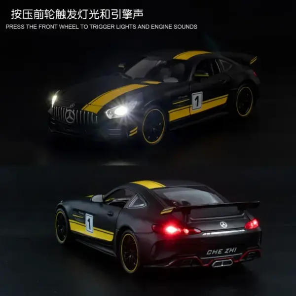 1:24 Mercedes Benz AMG GTR Diecast Model - Image 4