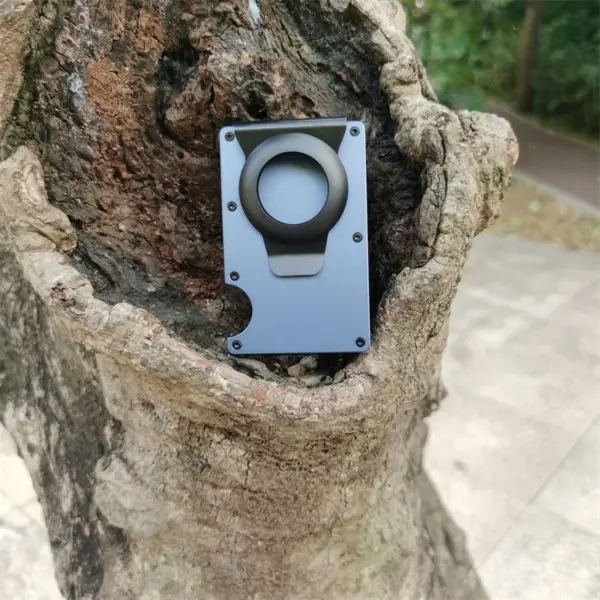Aluminium Wallet with Airtag Holder for Cards - Image 16