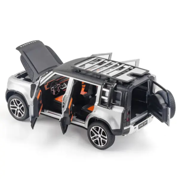1:24 Land Rover Defender Diecast Model Car - Image 5