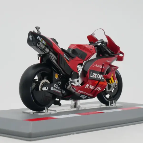 Ducati Desmosedici GP21 1:18 Diecast Model - Image 5