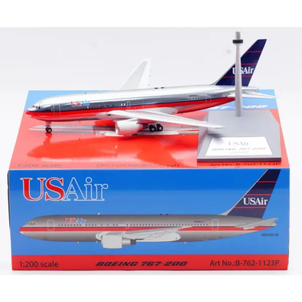 1:200 Diecast Metal Boeing B767-200ER Model - Image 2