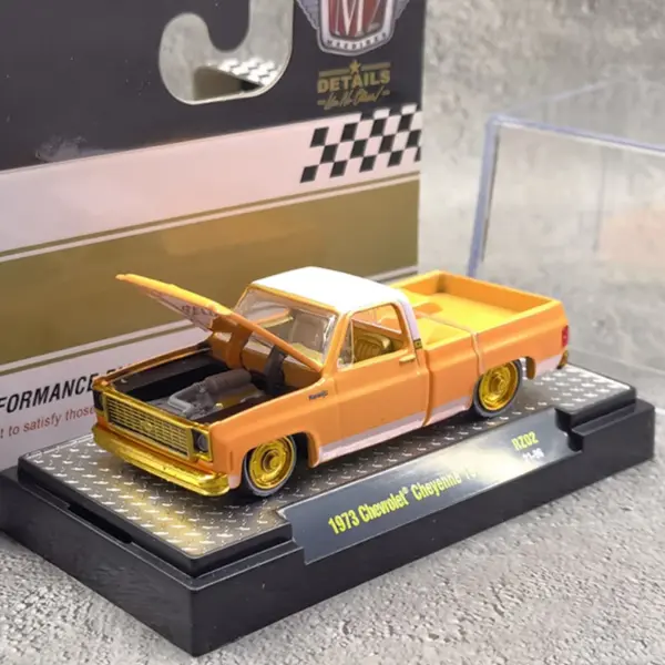 M2 Machine 1:64 Scale Diecast Pickup Truck - Image 6