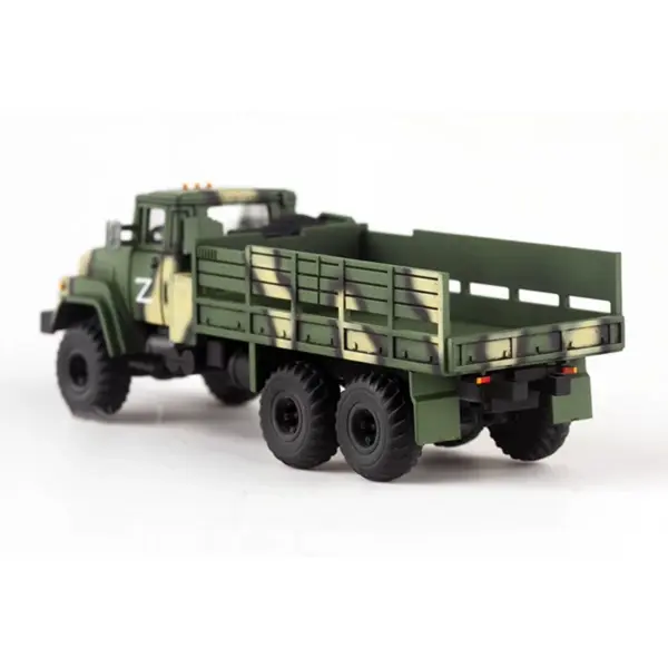 1/72 Scale KRAZ260 Military Truck Model - Image 3