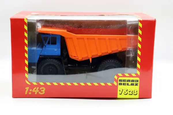 1/43 Scale Belaz 7523 Diecast Dump Truck Model - Image 7