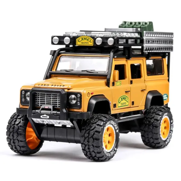 1:28 Scale Land Rover Defender Diecast Model