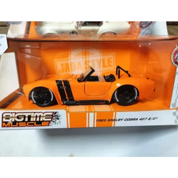 1/24 Scale Shelby Cobra 427S/C Diecast Model - Image 8