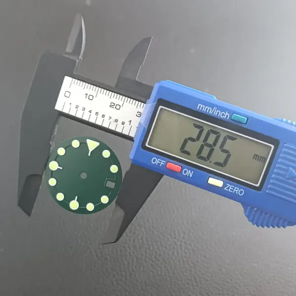 28.5MM Green Luminous Watch Dial for NH35/NH36 - Image 2