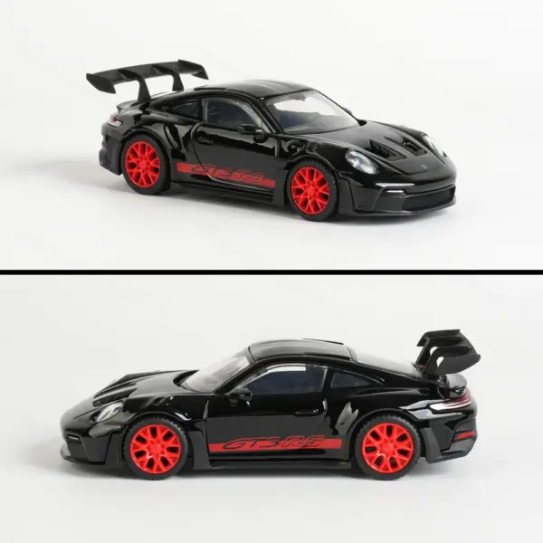 Bburago 1:43 Porsche 911 GT3 RS Model Car - Image 5