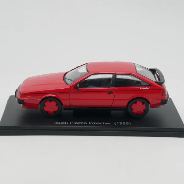 1:24 Scale Diecast Isuzu Piazza Model Car - Image 3