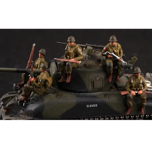 1/72 Scale Resin Soldier Figures Set of 5 - Image 4