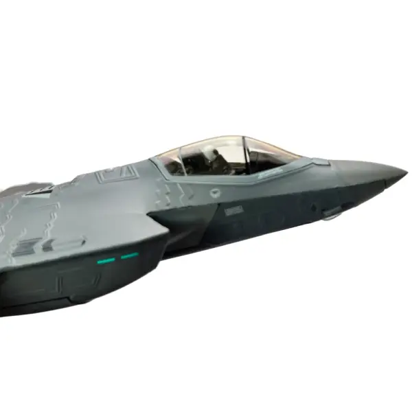 1:72 Scale F-35A Lightning II Diecast Model - Image 6