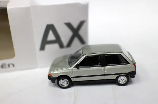 1/64 Scale Citroen AX 1986 Diecast Model Set - Image 2