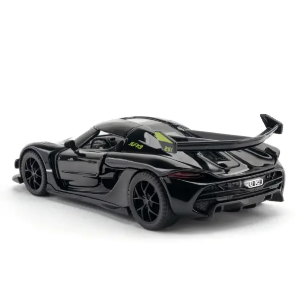 1:32 Scale Alloy Supercar Model with Lights - Image 4