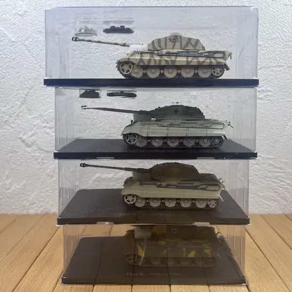 1:72 Scale Diecast WWII German Tiger Tank Model - Image 6