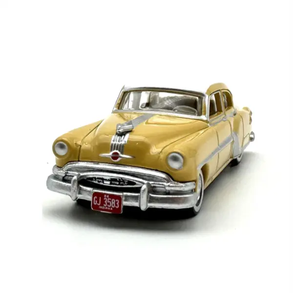 1:87 Scale Diecast Pontiac Chief Collectible Model - Image 4