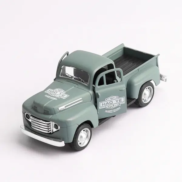 1:32 Alloy Cartoon Bus Pull Back Toy Car - Image 8