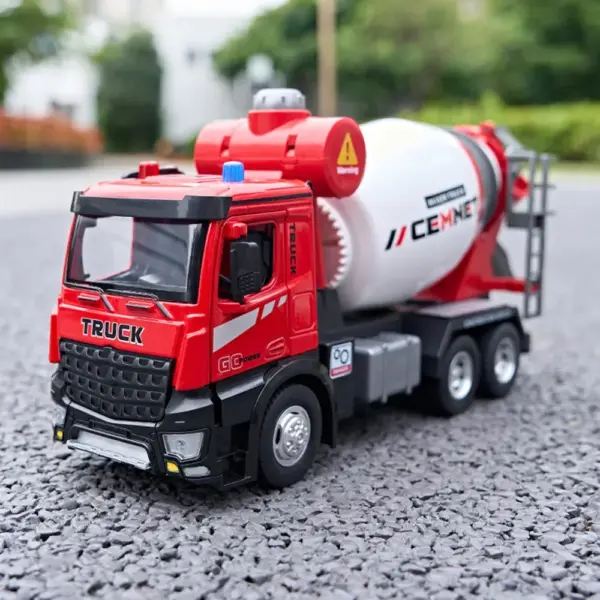 1:24 Alloy Electric Mixer Truck Toy Model - Image 7