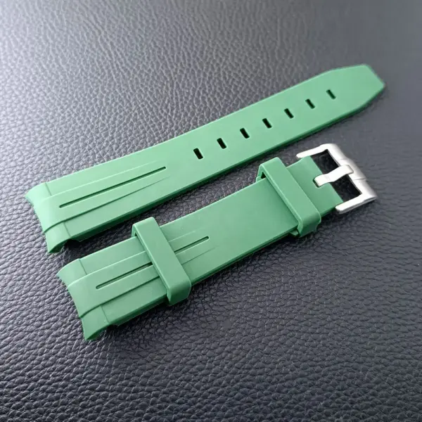 Black/Green 20mm Rubber Watch Strap - Image 4