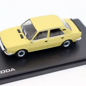 1:43 Scale Diecast Skoda 120L Model Car 15 Scb92dcf86de347e4abf49e2d42cdd98eA