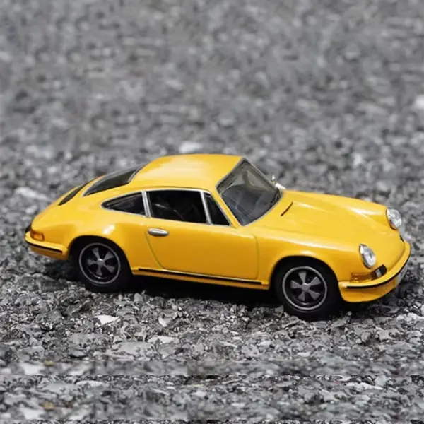 Diecast 1:43 Porsche 911 S Coupe Model - Image 6
