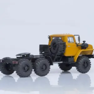 1:43 Scale Ural 44202-0311-31 Diecast Truck 9 Scbe92d4e6a264239b32309414b5d727bt