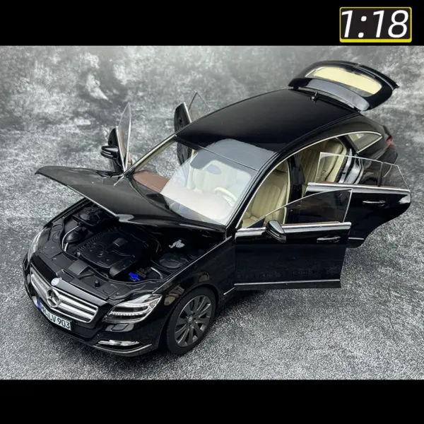 NOREV 1/18 Mercedes Benz CLS Shooting Brake Model - Image 3