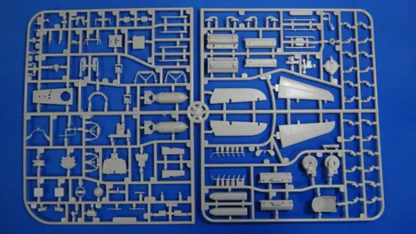 Kitty Hawk 32013 1/32 P-39Q/N Airacobra Model Kit - Image 5