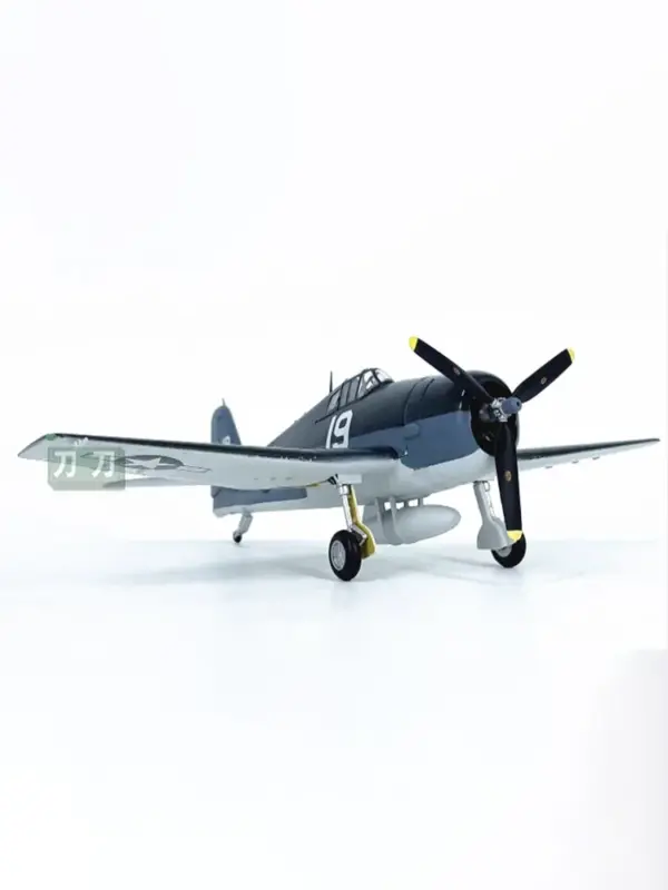 1:72 Scale American F6F Fighter Model - Image 6