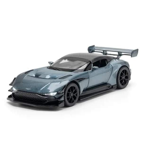 1:32 Aston Martin Alloy Model Car with Sound - Image 4