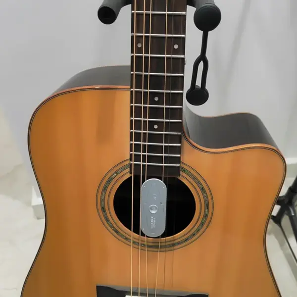 Portable Guitar Humidifier for Sound Hole - Image 4