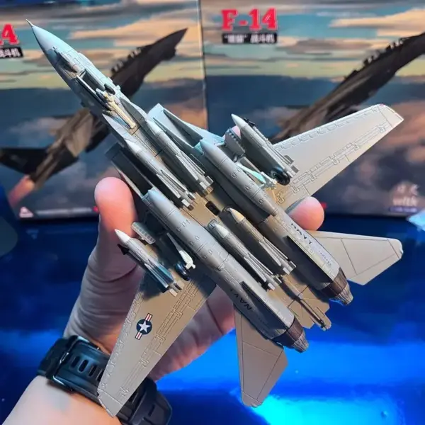 1/100 Scale F-14B Tomcat Metal Model Plane - Image 6