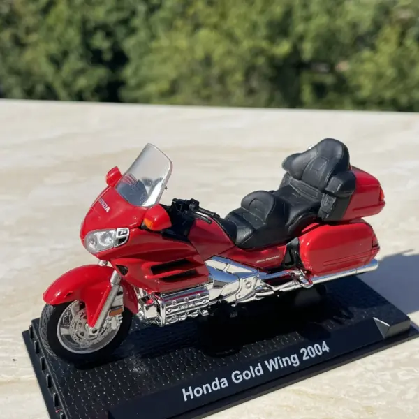 1:24 Scale Diecast Honda Gold Wing Model