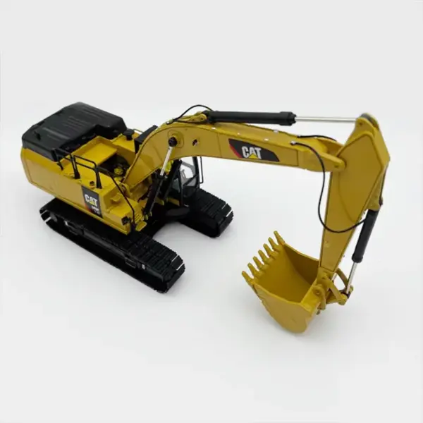 1:50 Scale CAT 349F L XE Diecast Excavator - Image 4