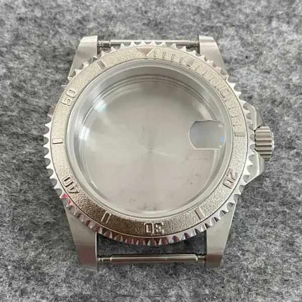 39.5mm Stainless Steel Retro Watch Case - Image 21