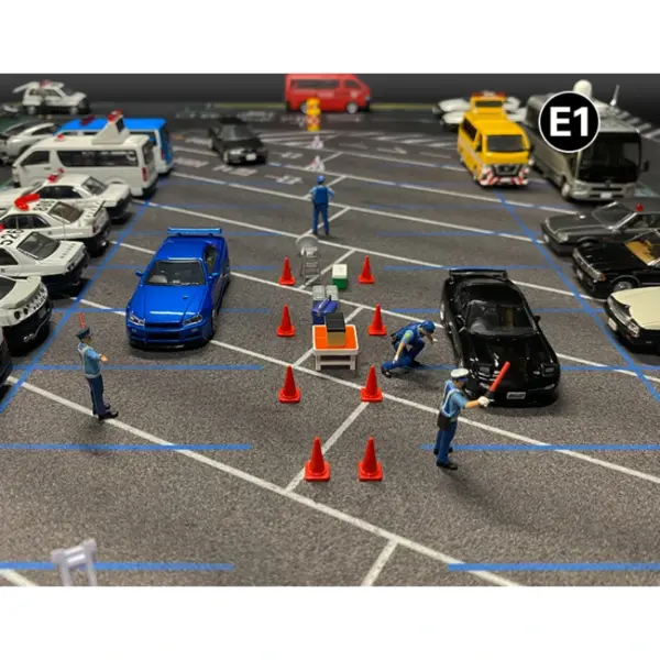 1:64 Scale 80x55cm Model Car Parking Mat - Image 4