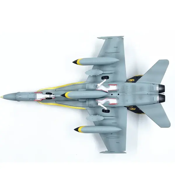 1:72 Scale F/A-18C Hornet Aircraft Model - Image 6