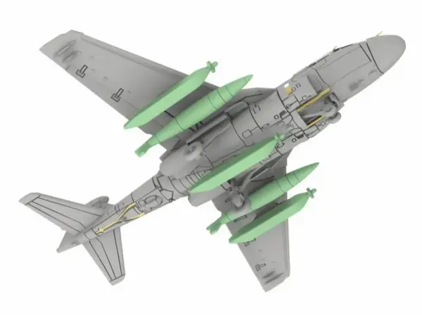 EA-6B Prowler 1/700 Scale Model Kit SG-7057 - Image 5