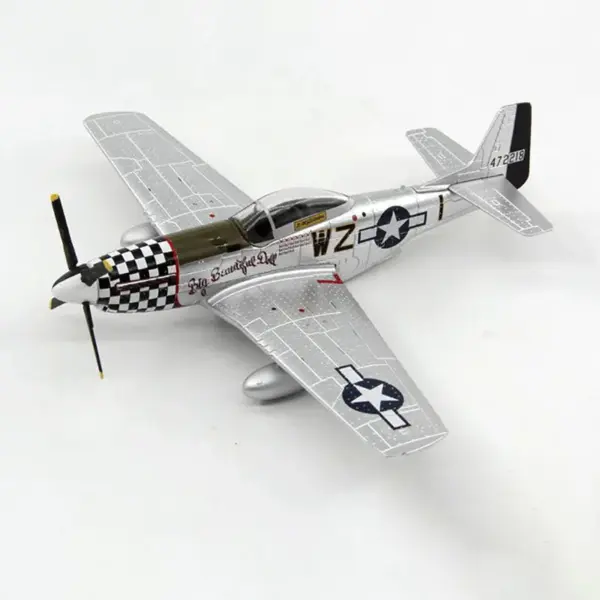 1/72 Scale P-51D Mustang Aircraft Model - Image 2