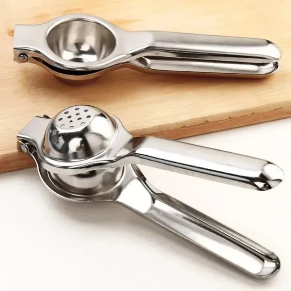 Stainless Steel Manual Lemon and Orange Squeezer - Image 2