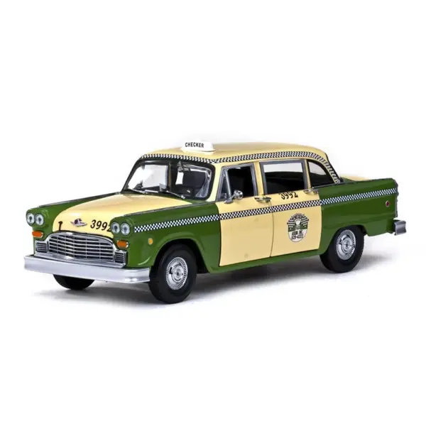 1:18 Scale 1981 New York Taxi Car Model