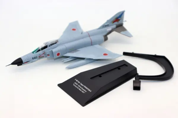 1/100 F-4EJ Kai Super Phantom II Diecast Model - Image 6