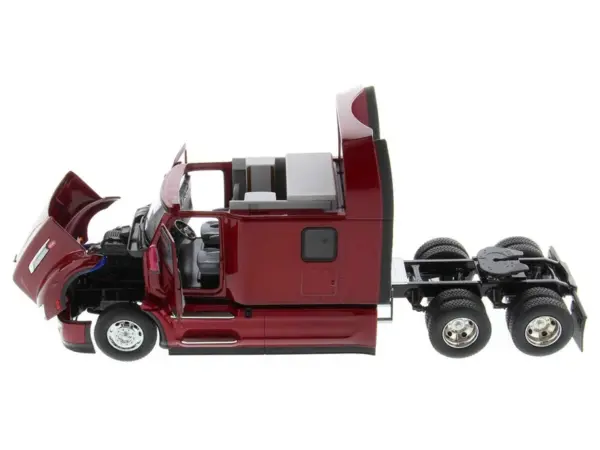 1/32 Scale Peterbilt 579 Diecast Model Cab - Image 4