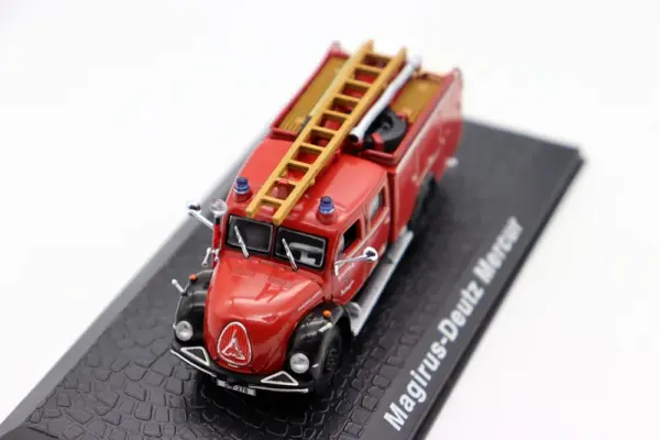 1/43 Scale Magirus-Deutz Fire Truck Model - Image 5