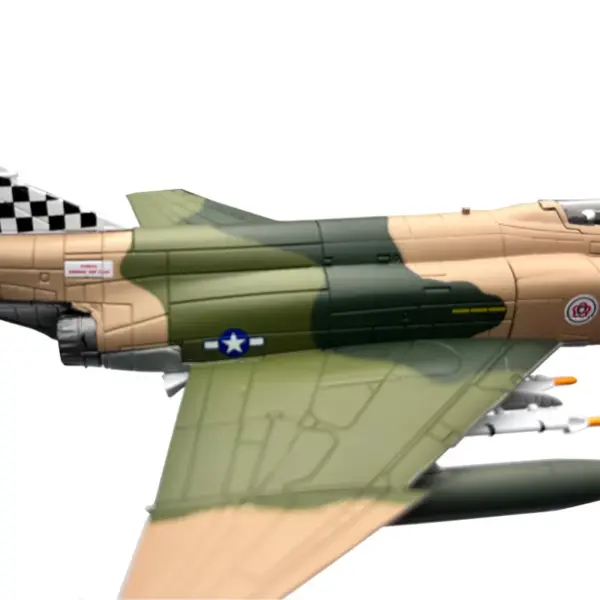 1:100 Scale Diecast US F-4C Phantom Fighter - Image 6