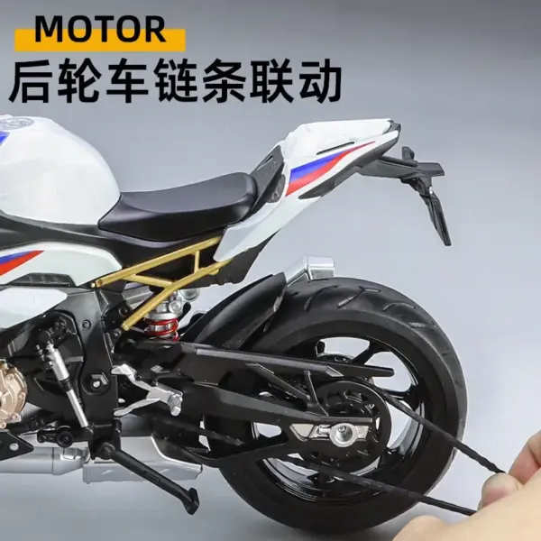 1:9 Scale BMW S1000RR Diecast Motorcycle Model - Image 3