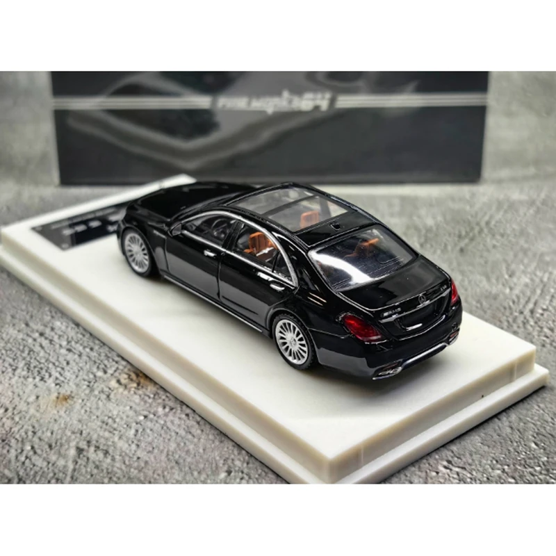 1:64 Scale Alloy Benz AMG S65 Vehicle Model 6 1:64 Scale Alloy Benz AMG S65 Vehicle Model - Image 6