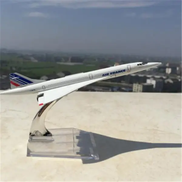 1:400 Scale Concorde Air France Model Aircraft - Image 6