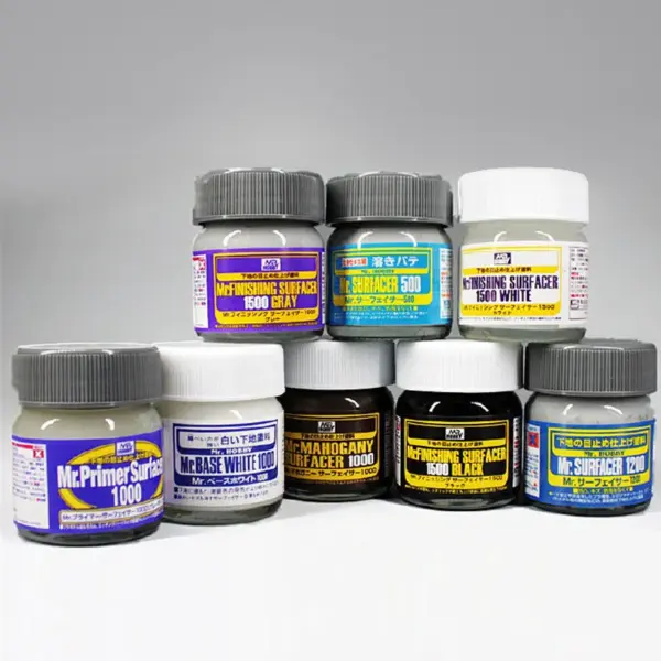 40ML Mr Hobby Mahogany Primer Surfacer 1200 - Image 2