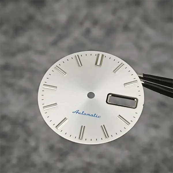 NH36A 28.5mm Green Luminous Watch Dial - Image 4